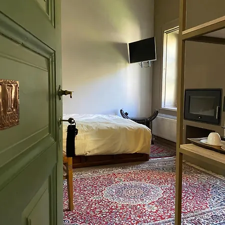 Πανσιόν Nives